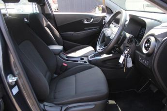 HYUNDAI KONA 1.6 KONA HEV SE CONNECT MY22