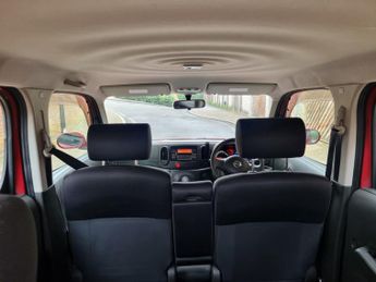 NISSAN CUBE 1.6