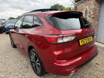 FORD KUGA 2.5 Kuga ST-Line X Edition 5 door 2.5 Duratec PHEV 225PS FWD CVT