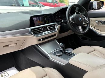 BMW 3 SERIES 2.0 320d M Sport Touring Auto Euro 6 (s/s) 5dr