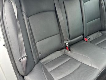 KIA OPTIMA 1.7 CRDi 3 Auto Euro 5 4dr