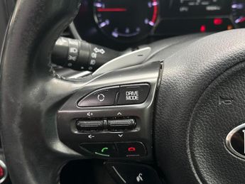 KIA OPTIMA 1.7 CRDi 3 Auto Euro 5 4dr