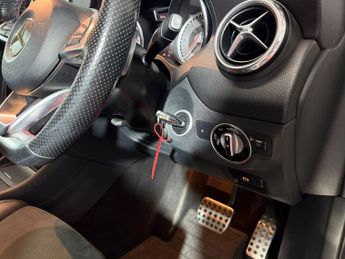 MERCEDES-BENZ GLA 2.1 GLA200d AMG Line