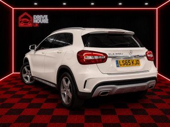 MERCEDES-BENZ GLA 2.1 GLA200d AMG Line