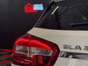 MERCEDES-BENZ GLA 2.1 GLA200d AMG Line