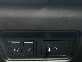 LAND ROVER DISCOVERY 2.0 SD4 HSE Auto 4WD Euro 6 (s/s) 5dr