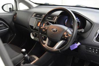 KIA RIO 1.3 2