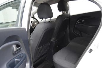 KIA RIO 1.3 2