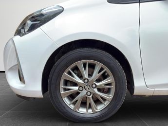 TOYOTA YARIS 1.5 VVT-i Icon