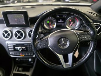MERCEDES-BENZ GLA 2.1 GLA220 CDI SE