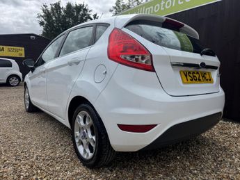 FORD FIESTA 1.4 Zetec