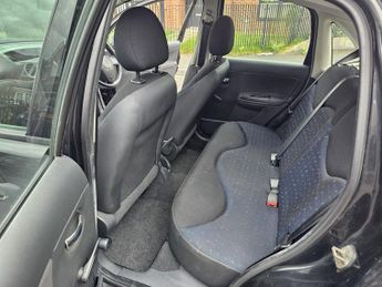 CITROEN C3 1.4 i Desire