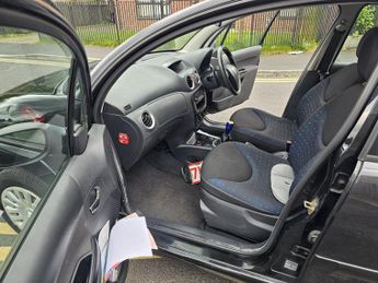 CITROEN C3 1.4 i Desire