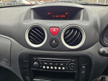 CITROEN C3 1.4 i Desire