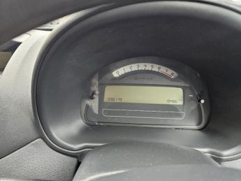 CITROEN C3 1.4 i Desire