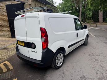 FIAT DOBLO 1.3 JTD MultiJet 16v SX L1 H1 4dr