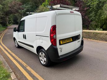 FIAT DOBLO 1.3 JTD MultiJet 16v SX L1 H1 4dr