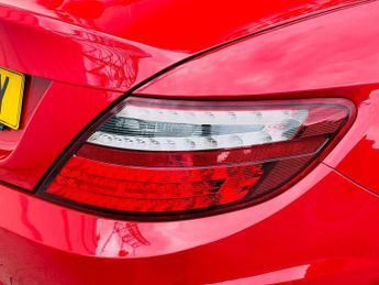 MERCEDES-BENZ SLK 1.8 SLK200 BlueEfficiency AMG Sport Edition 125 G-Tronic+ Euro 5