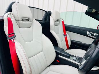 MERCEDES-BENZ SLK 1.8 SLK200 BlueEfficiency AMG Sport Edition 125 G-Tronic+ Euro 5