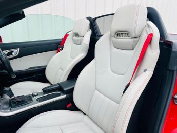 MERCEDES-BENZ SLK 1.8 SLK200 BlueEfficiency AMG Sport Edition 125 G-Tronic+ Euro 5