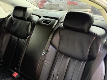 AUDI A8 3.0 TDI V6 50