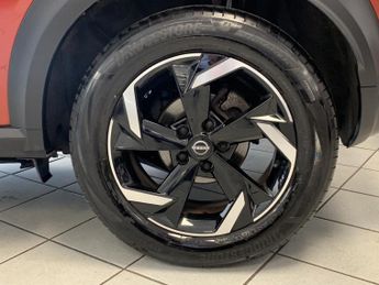 NISSAN JUKE 1.0 DIG-T N-Connecta