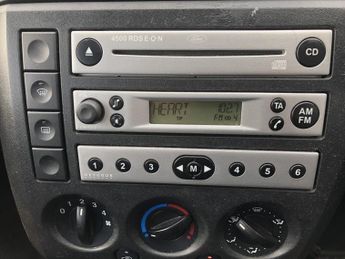 FORD FIESTA 1.3 LX