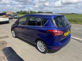 FORD B-MAX 1.6 Titanium X Navigator