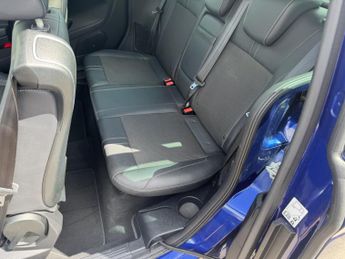 FORD B-MAX 1.6 Titanium X Navigator