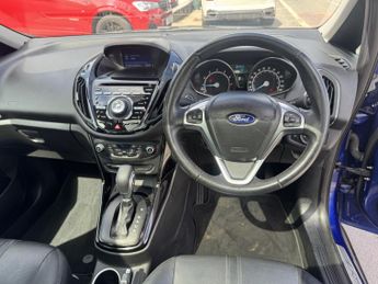 FORD B-MAX 1.6 Titanium X Navigator