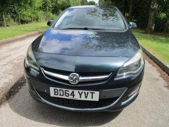 VAUXHALL ASTRA 2.0 CDTi ecoFLEX Elite - MOT Nov 26 - Tax 35 - Heated leather - 