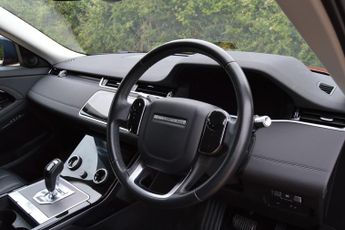 LAND ROVER RANGE ROVER EVOQUE 2.0 D180 SE