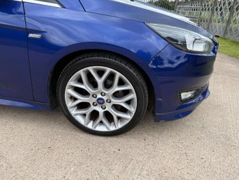 FORD FOCUS 1.0T EcoBoost Zetec S Euro 6 (s/s) 5dr