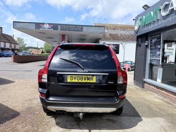 VOLVO XC90 2.4 D5 SE Sport