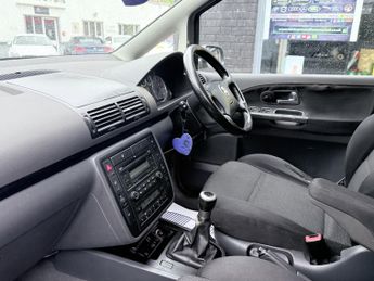 SEAT ALHAMBRA 2.0 TDI Stylance