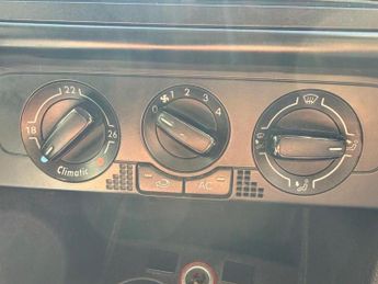 VOLKSWAGEN POLO 1.2 S Euro 5 5dr