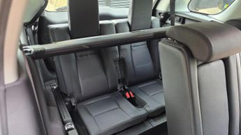 LAND ROVER DISCOVERY SPORT 2.0 TD4 SE Tech Auto 4WD Euro 6 (s/s) 5dr