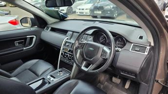 LAND ROVER DISCOVERY SPORT 2.0 TD4 SE Tech Auto 4WD Euro 6 (s/s) 5dr
