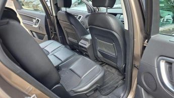 LAND ROVER DISCOVERY SPORT 2.0 TD4 SE Tech Auto 4WD Euro 6 (s/s) 5dr