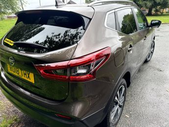 NISSAN QASHQAI 1.2 DIG-T N-Connecta
