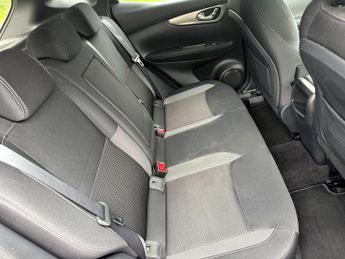 NISSAN QASHQAI 1.2 DIG-T N-Connecta
