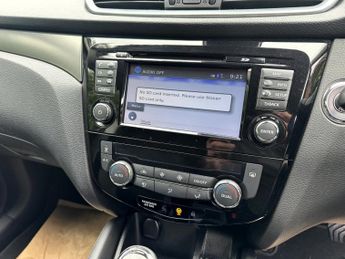 NISSAN QASHQAI 1.2 DIG-T N-Connecta