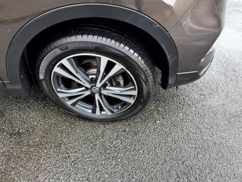 NISSAN QASHQAI 1.2 DIG-T N-Connecta
