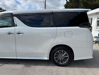 TOYOTA VELLFIRE 2.5 E-FOUR EXECTIVE LOUNGE