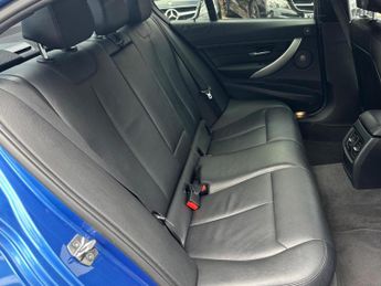 BMW 3 SERIES 3.0 330d M Sport Auto Euro 5 (s/s) 4dr