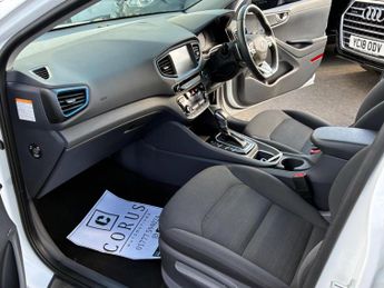HYUNDAI IONIQ 1.6 h-GDi Premium DCT Euro 6 (s/s) 5dr
