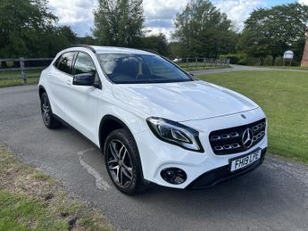 Mercedes GLA 1.6 GLA 180 Automatic Urban Edition