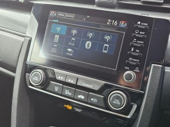HONDA CIVIC 1.0 VTEC Turbo SR CVT Euro 6 (s/s) 5dr