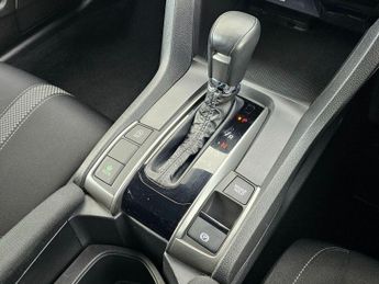 HONDA CIVIC 1.0 VTEC Turbo SR CVT Euro 6 (s/s) 5dr