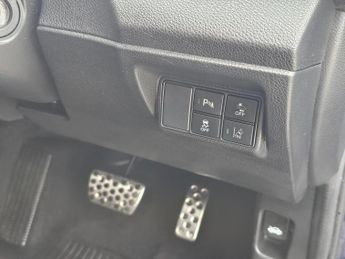 HONDA CIVIC 1.0 VTEC Turbo SR CVT Euro 6 (s/s) 5dr